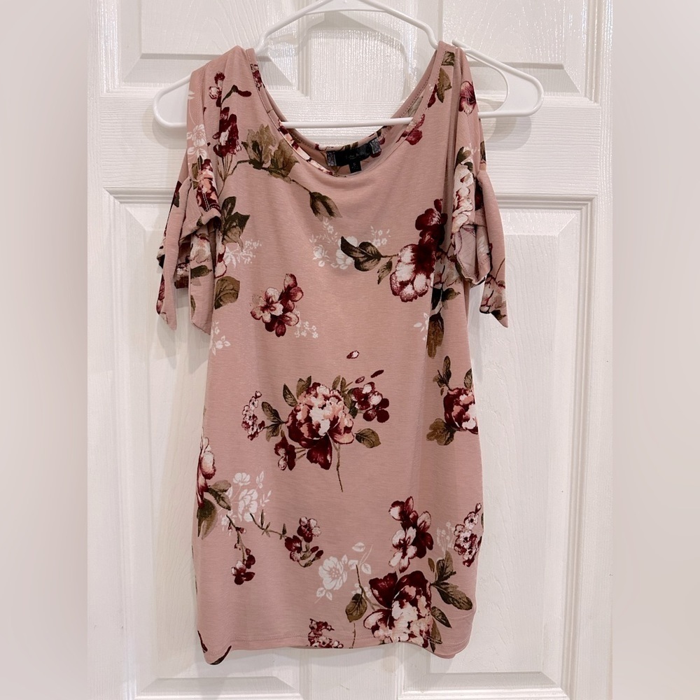 Tutta Bella Floral Maternity Stretch Shirt - Dusty Rose and Pink - S
